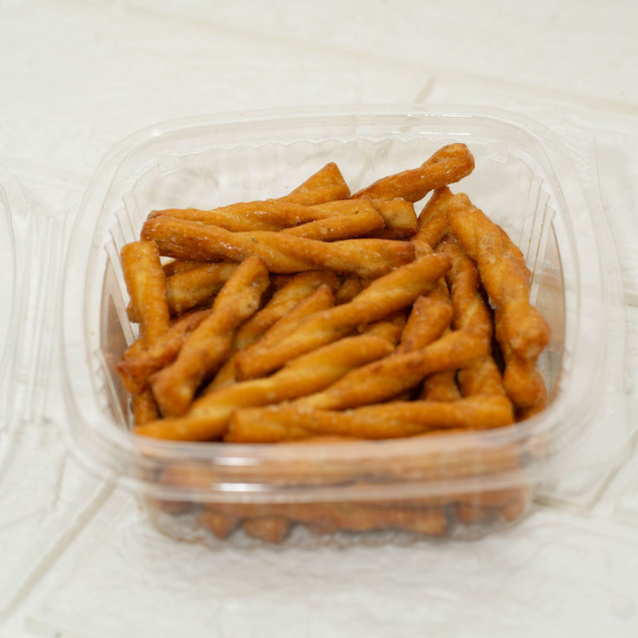 DOTS PRETZELS 100GR PARMESAN GARLIC
